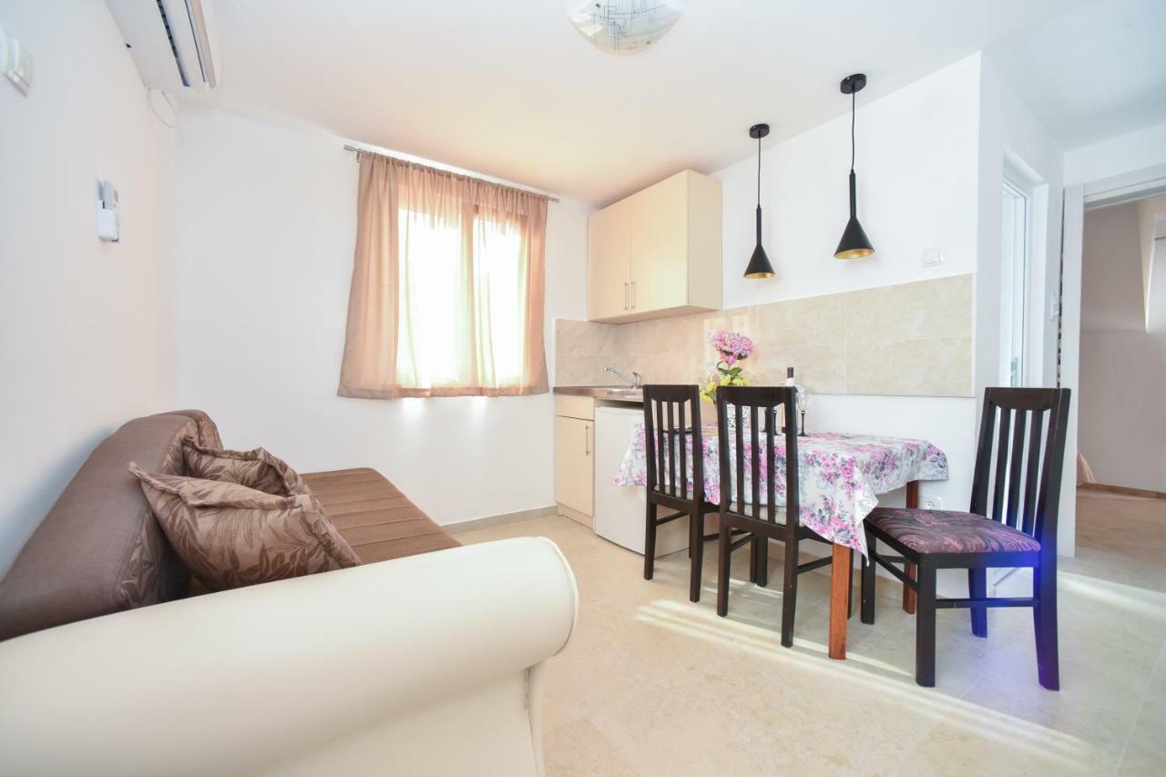 Apartmani Bonik بودفا المظهر الخارجي الصورة