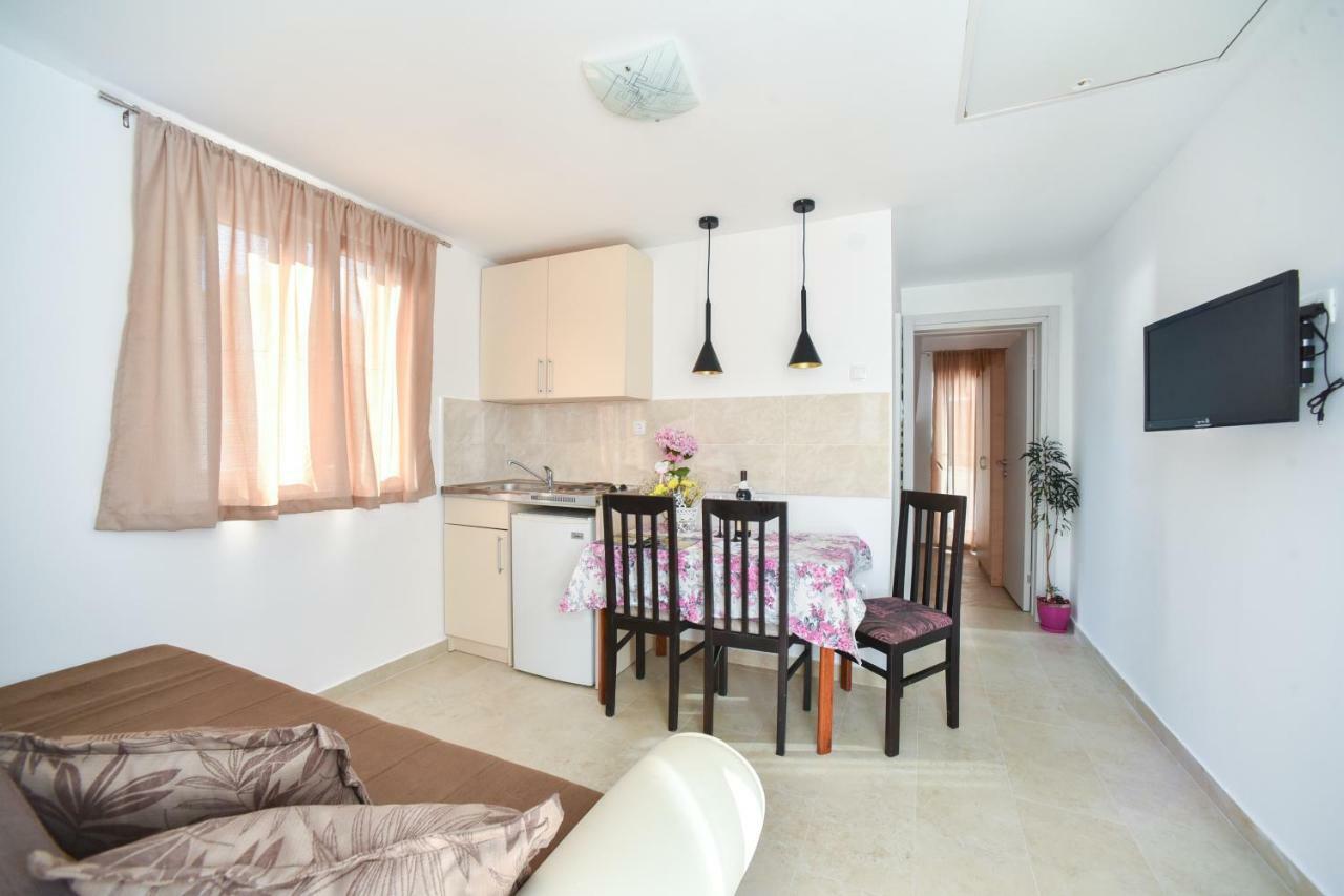 Apartmani Bonik بودفا المظهر الخارجي الصورة