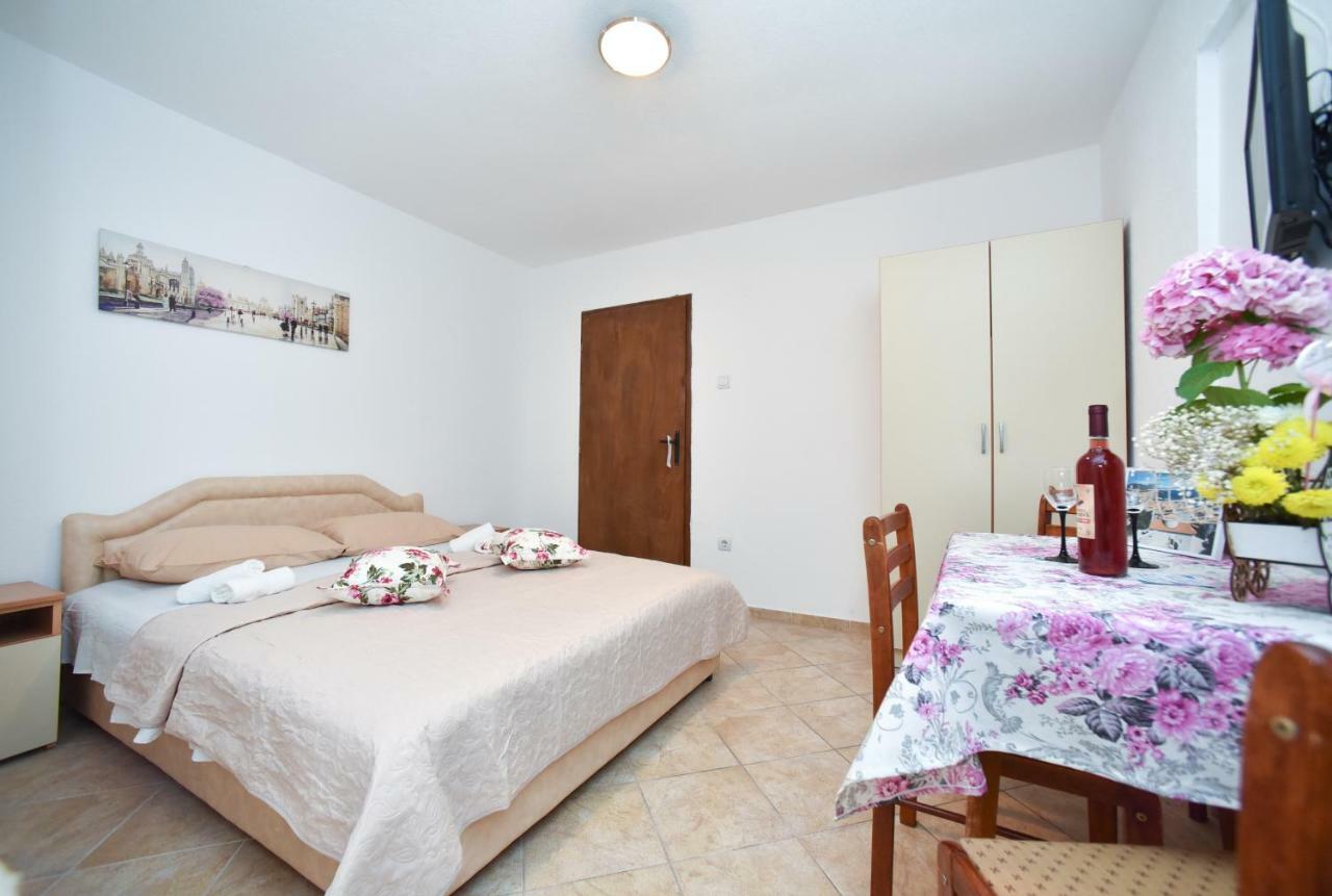 Apartmani Bonik بودفا المظهر الخارجي الصورة
